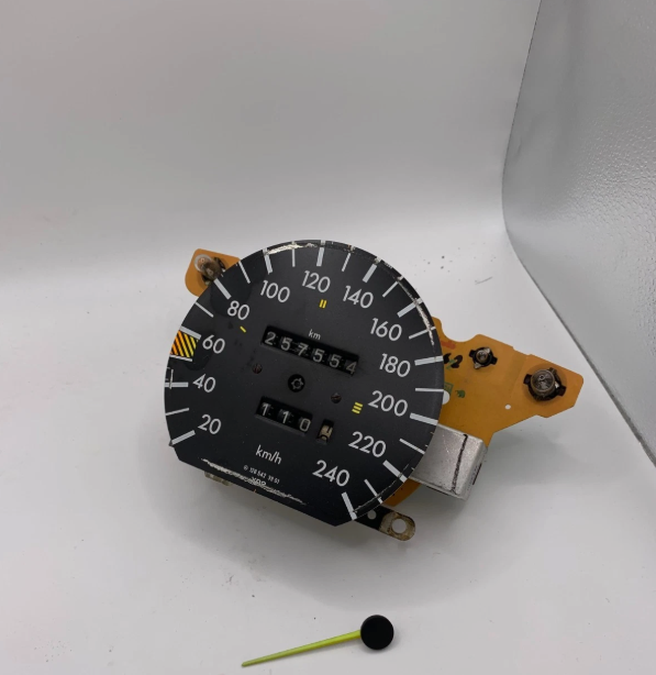 DEFEKT Mercedes Benz S-Klasse C126 380 SEC 500 SEC Tacho 1265423901 DEFEKT - Timeless-Tech