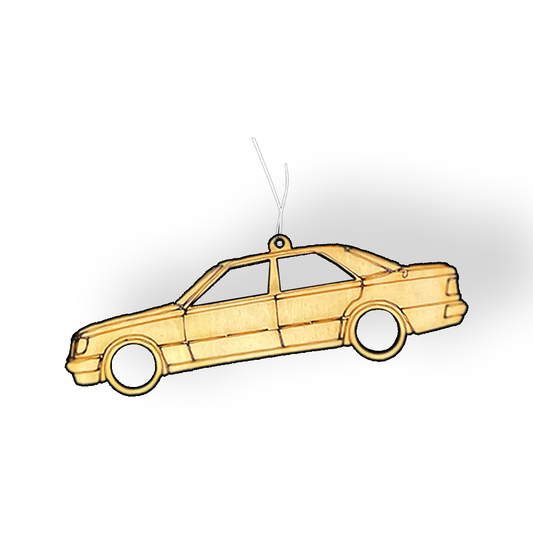 Holz-Duftbaum Mercedes W124 – Stilvoller Fahrzeugduft für Oldtimer-Fans - Timeless-Tech